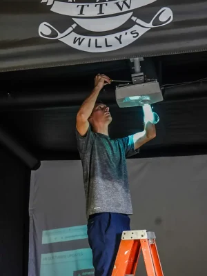 61820682-0C25-4F9B-B63A-5FBC1557209C